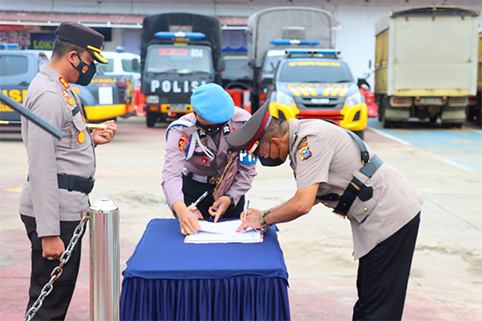 Dua PJU Polres Inhu dan 2 Kapolsek Dimutasi, Ini Penggantinya